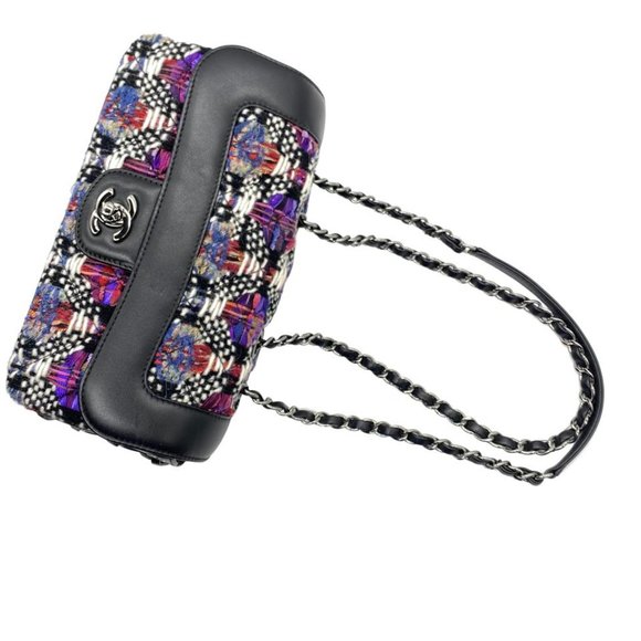 Chanel 2017 Classic Tweed Multicolor Shoulder Bag - Picture 9 of 10
